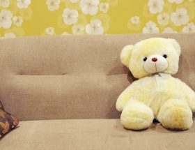 entdecken sie erstklassige kindermöbel, die sowohl funktional als auch stilvoll sind. unsere kollektion bietet alles, was sie für ein kreatives und gemütliches kinderzimmer benötigen. qualitätsmöbel, die mitwachsen und die fantasie ihrer kleinen anregen.