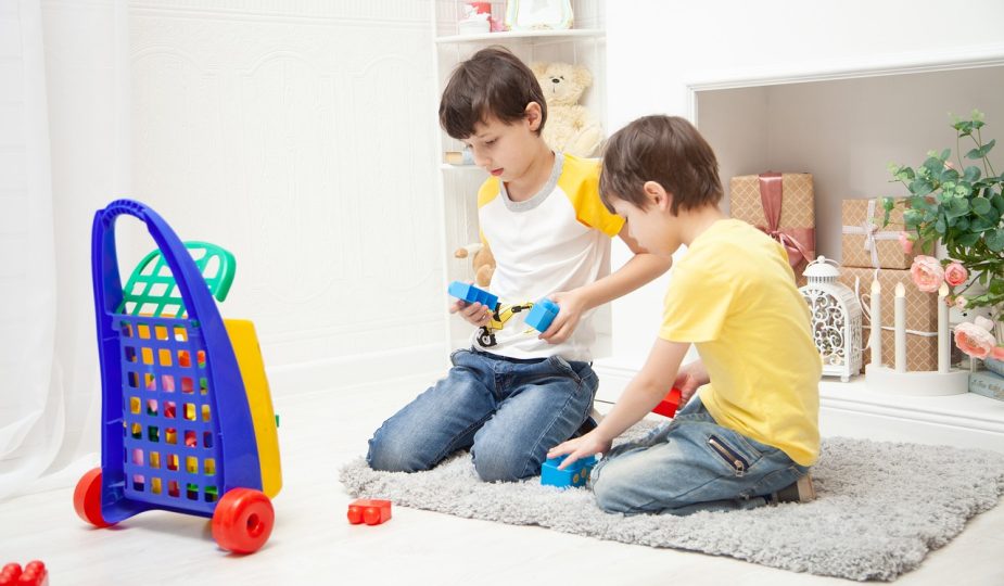 entdecken sie kreative ideen für familienzimmer, die komfort und stil vereinen. von gemütlicher einrichtung bis zu funktionellen gestaltungslösungen – bringen sie das perfekte ambiente für gemeinsame momente in ihrem zuhause.