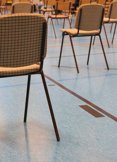 professionelle möbelmontage: wir bieten einen zuverlässigen und schnellen möbelaufbau-service für ihr zuhause oder büro. vertrauen sie auf unsere erfahrenen techniker, um ihre möbel sorgfältig und effizient zu montieren.