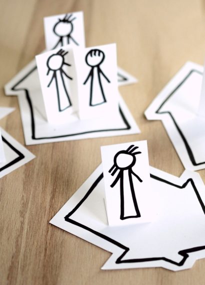 entdecken sie die vielseitigkeit von familieninteraktionen: bedeutung, herausforderungen und strategien für harmonische beziehungen im familienleben.